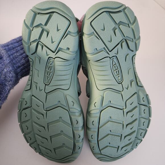 KEEN Women's Newport H2 Closed Toe Water Sandals size 10.5 - Picture 8 of 10
